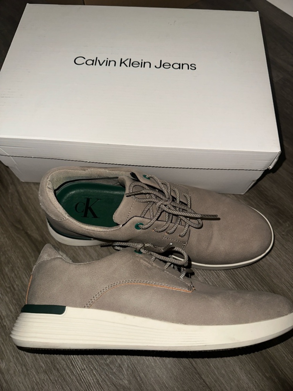 Calvin Klein Sneakers